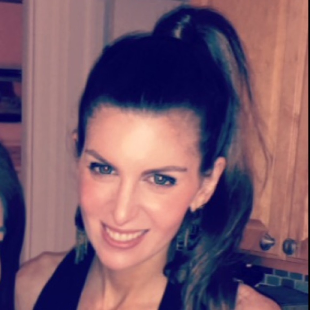 Meet your Posher, Jenn